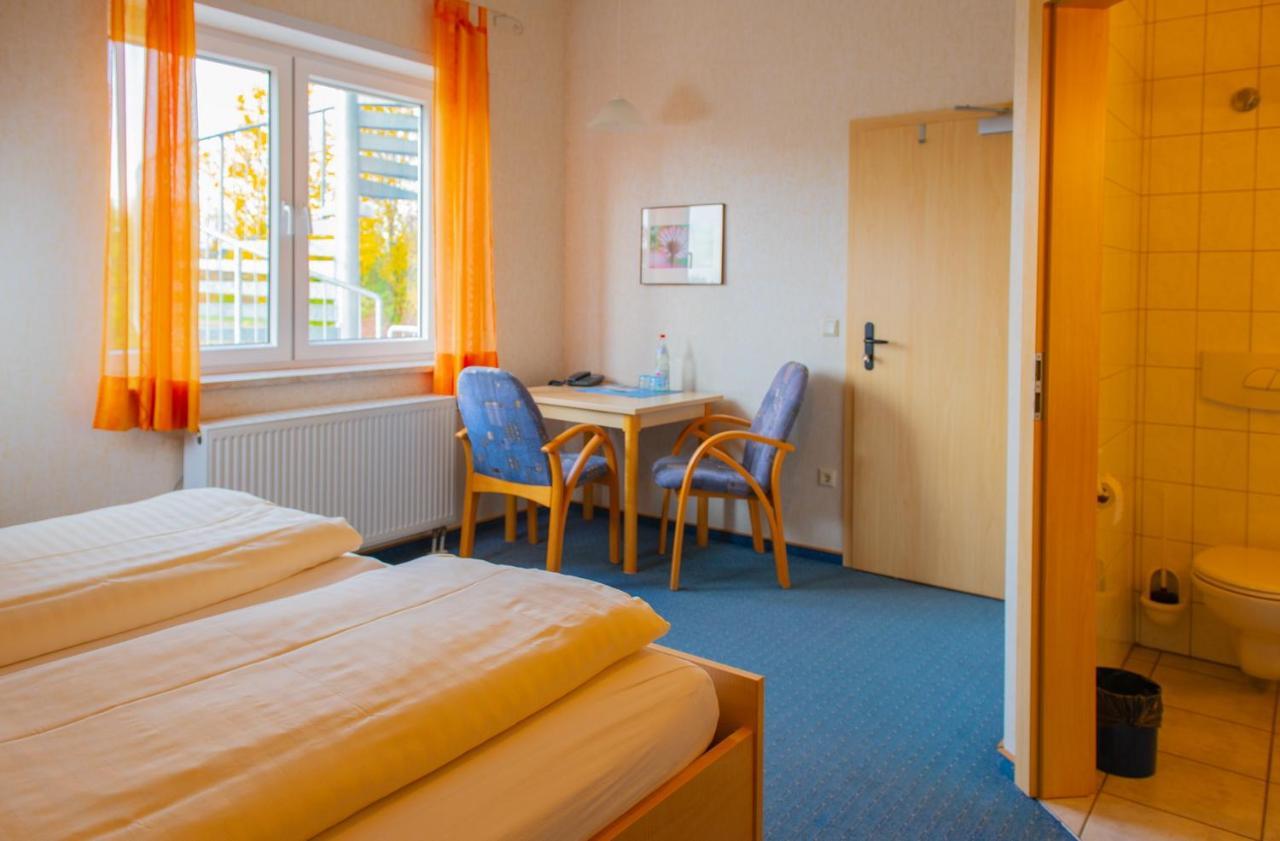 Christliche Gaestehaeuser Weinstrasse Neustadt an der Weinstraße Eksteriør billede